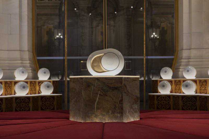 Devialet 推出巴黎歌剧院限量版 GOLD PHANTOM