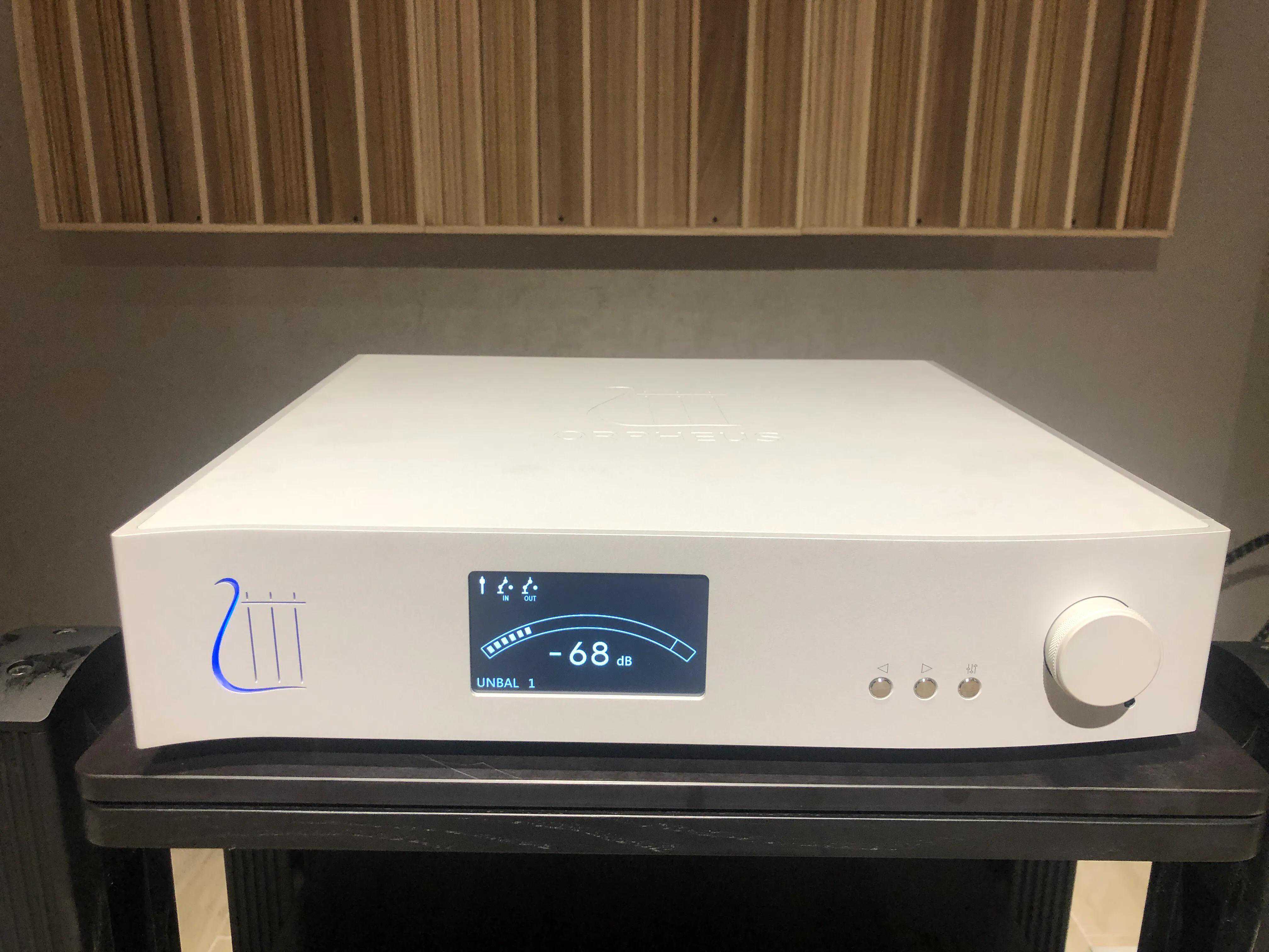 新品速递：瑞士天琴D22前级+S200后级评测(试听视频已上传)
