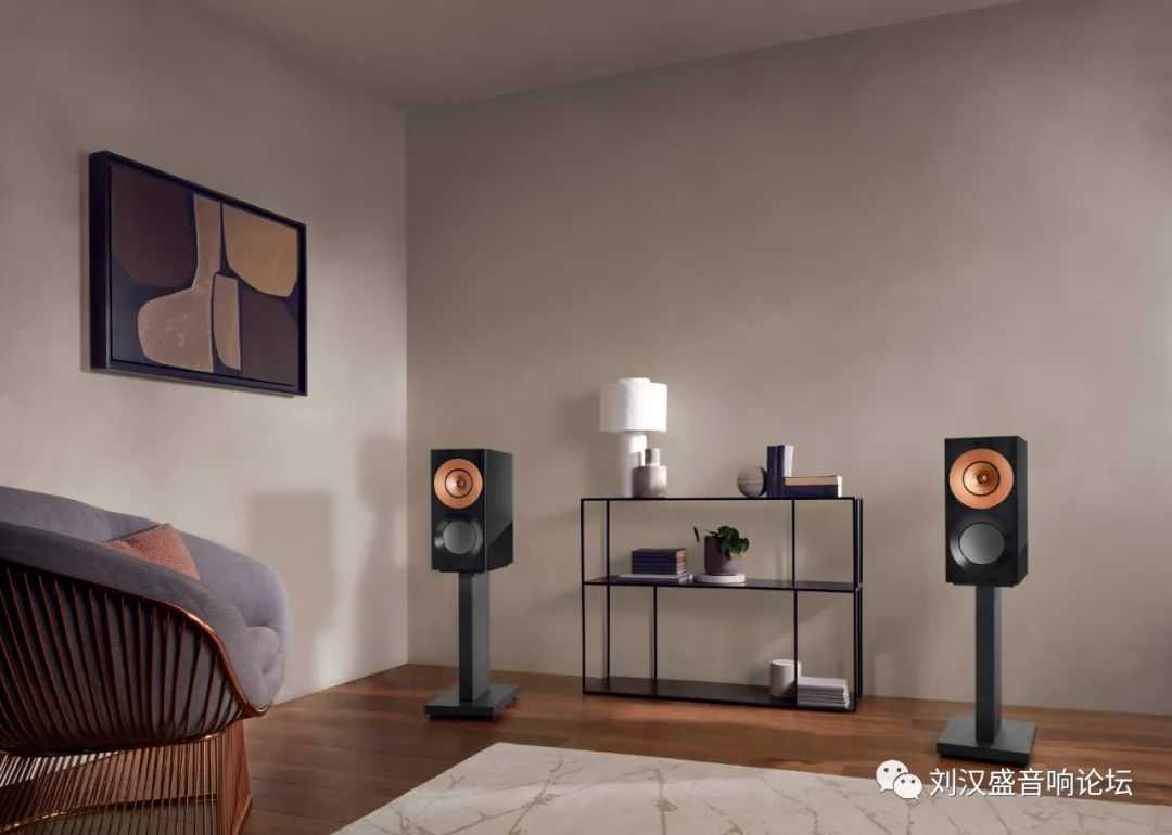 KEF Reference 1 Meta闭着眼睛听，像是落地喇叭