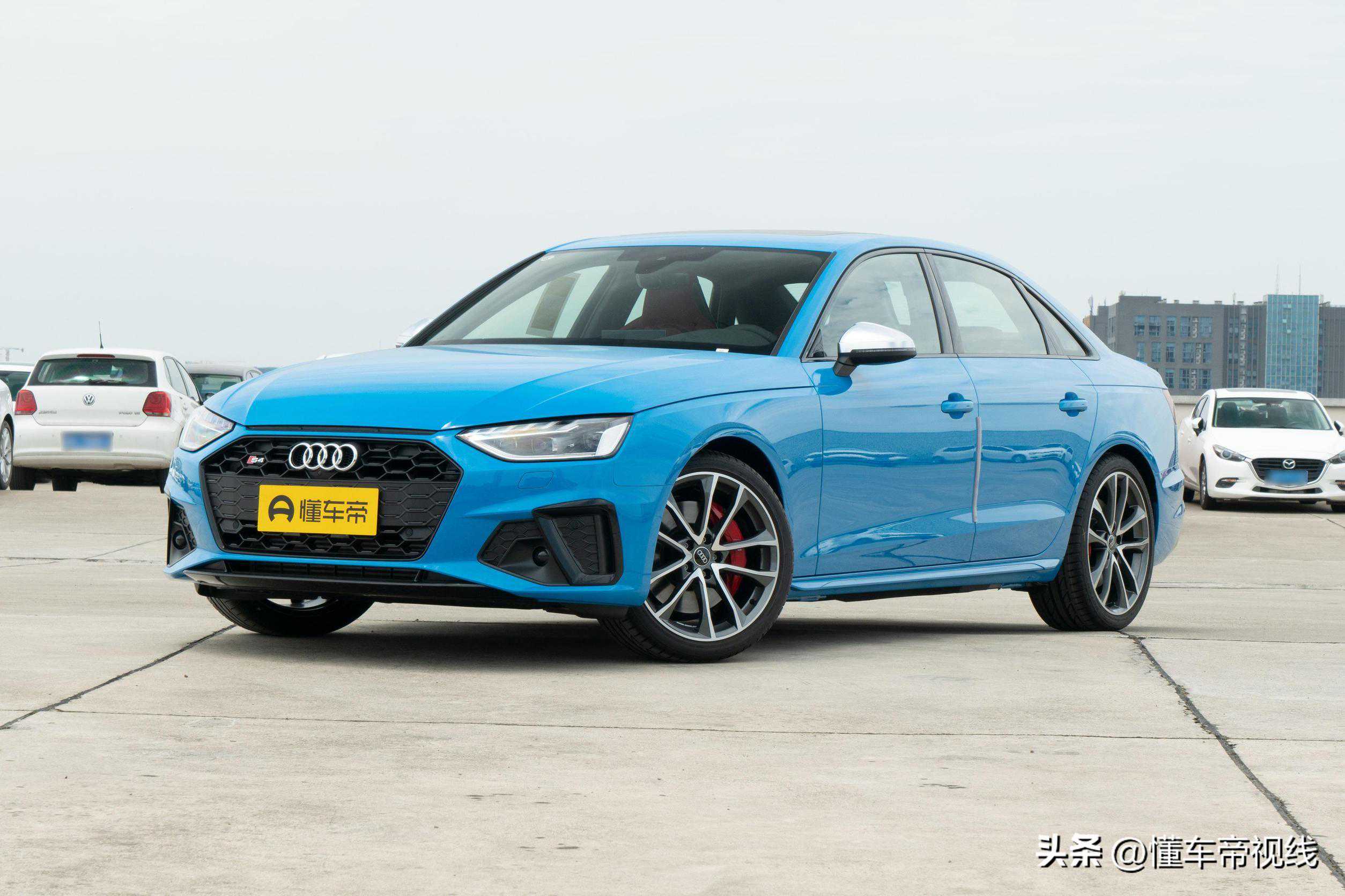 新车 | 售48.88万元，2023款奥迪S4上市，标配B&O音响、ETC
