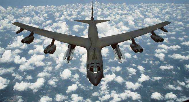 还能再干500年？B-52轰炸机想更换劳斯莱斯引擎