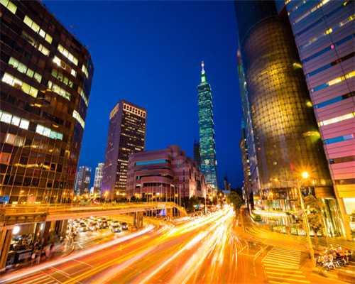 顶级音乐享受，路虎揽胜行政升级英国之宝800瓦音响